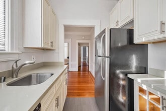 Building Photo - 1250 Taylor St