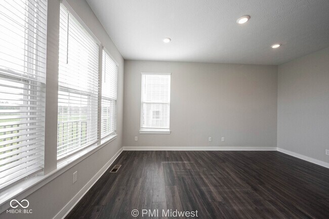 Foto del edificio - 7278 Zanesville Rd