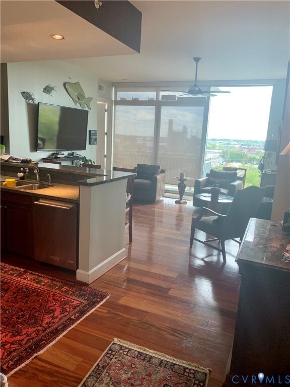 Building Photo - 301 Virginia St