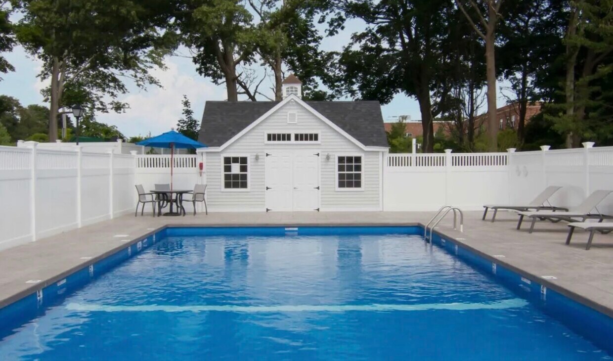 Foto del edificio - 81 Little Herring Pond Rd