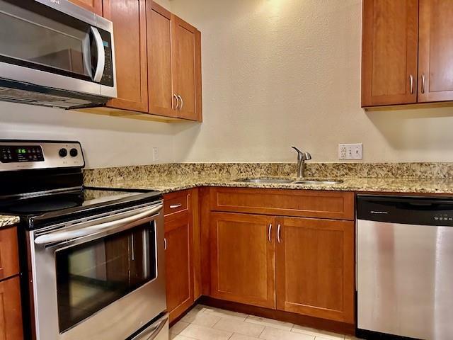 Building Photo - 2800 Cole St