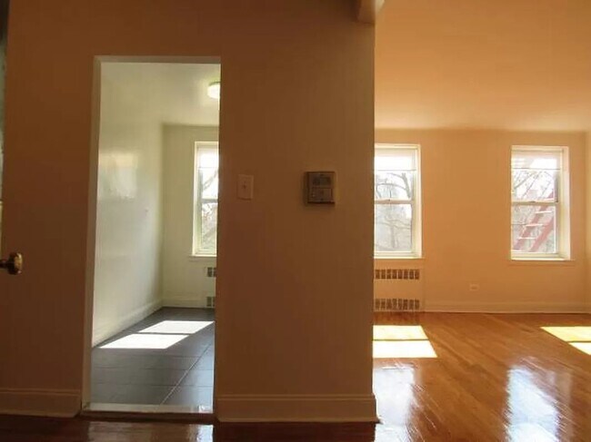 Foto del edificio - 2681 West 2nd Street