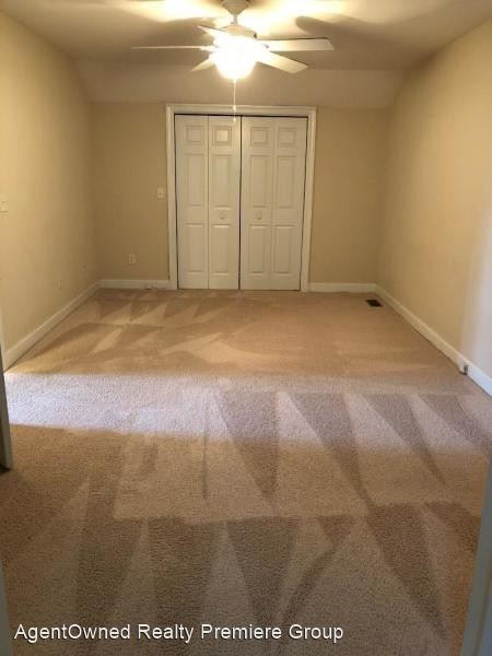 Building Photo - 3 br, 2.5 bath House - 112 Walden Ridge Way