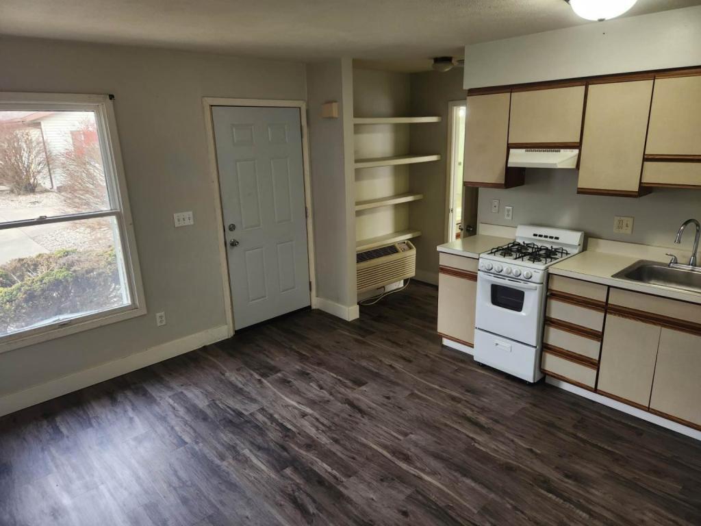Primary Photo - 1708 Tippecanoe Dr
