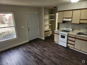 Building Photo - 1708 Tippecanoe Dr
