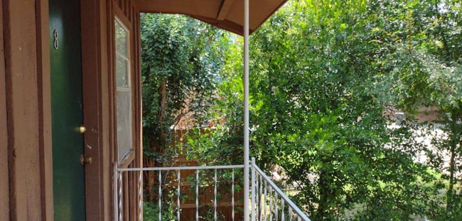Building Photo - 130 Upton St