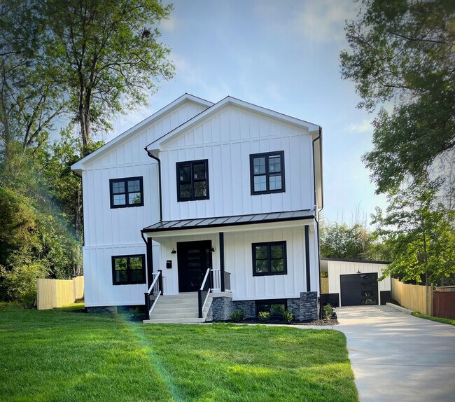 Foto del edificio - 3829 Taft Ave