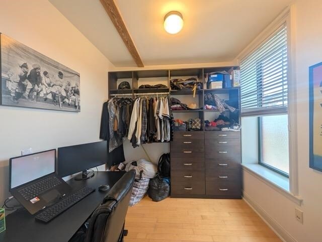 Foto del edificio - 382 Marin Blvd