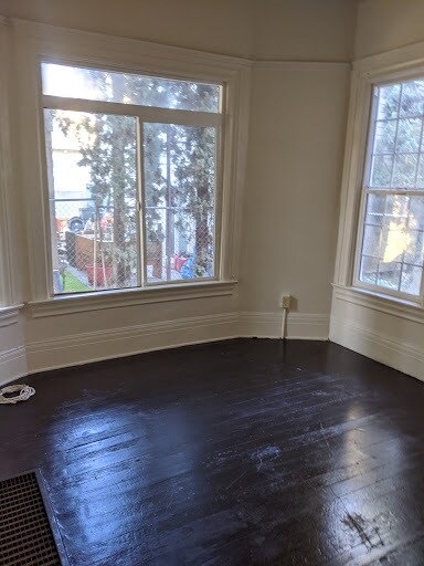 Building Photo - 845 N Los Robles Ave
