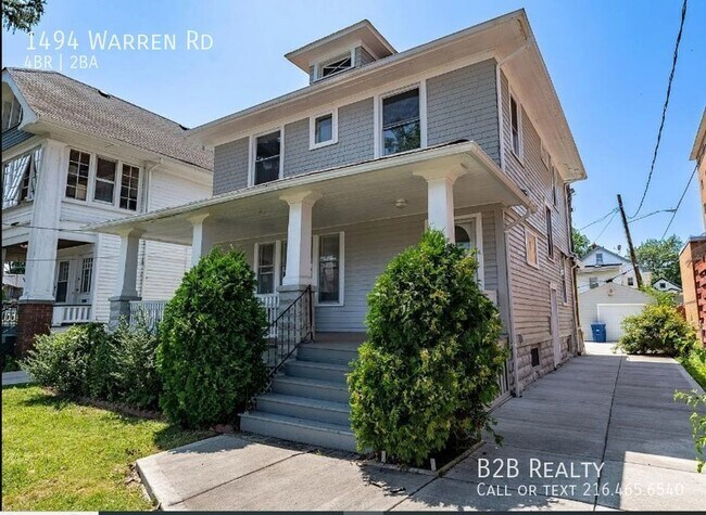 Foto del edificio - Luxury Redefined: Opulent 4-Bed Single Fam...