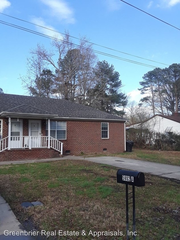 Primary Photo - 3 br, 1.5 bath Apartment - 5802 Dunkirk St. B