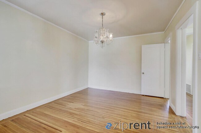 Foto del edificio - 2090 46th Ave