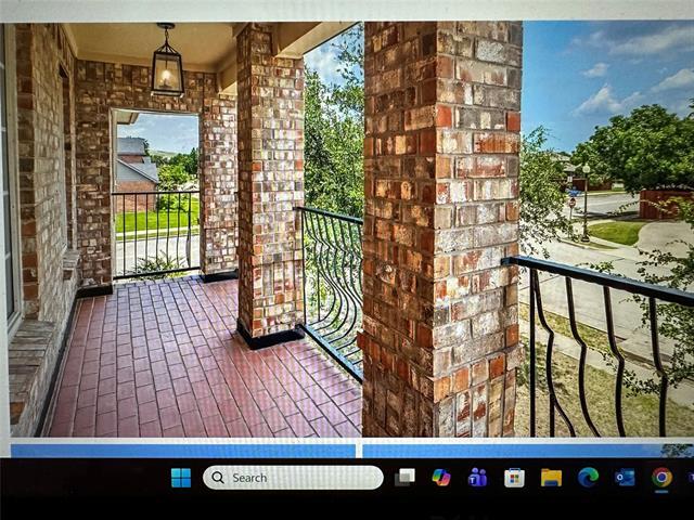 Building Photo - 1441 Dimmit Dr