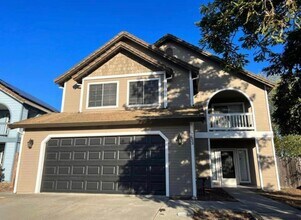 Building Photo - 2632 Baltic Dr