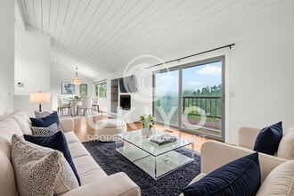 Building Photo - 8655 Skyline Blvd