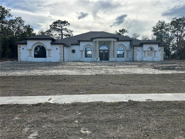 Building Photo - 5780 N Lena Dr