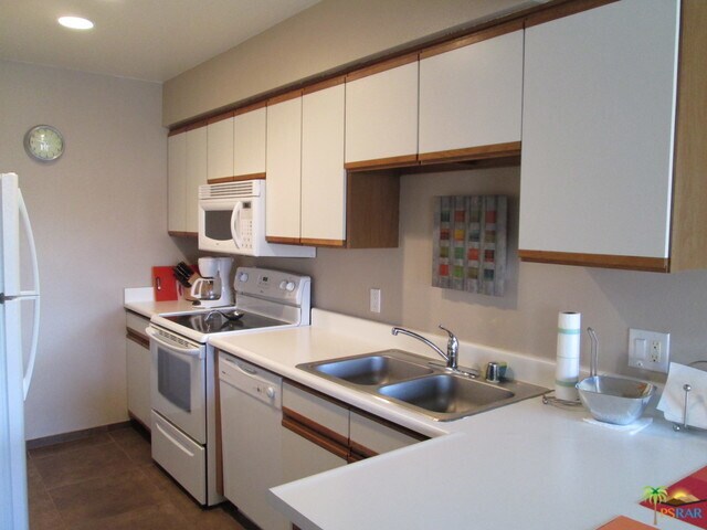 Building Photo - 353 N Hermosa Dr