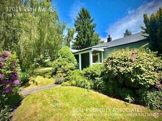 Building Photo - 12014 44th Ave S