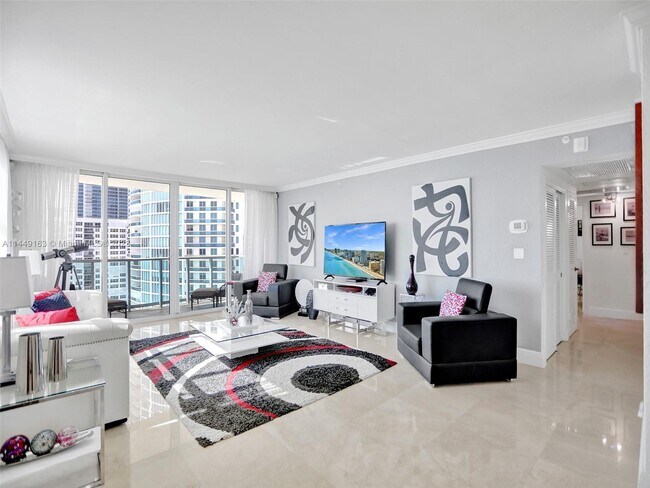 Foto del edificio - 2501 S Ocean Dr