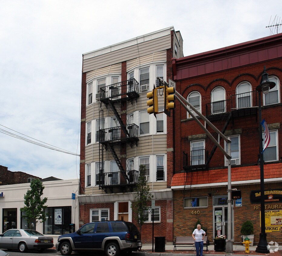 438 Harrison Ave, Harrison, NJ 07029 Apartments in Harrison, NJ