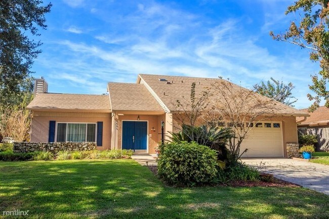 Building Photo - 4 br, 2 bath House - 4008 Tamarisk Way