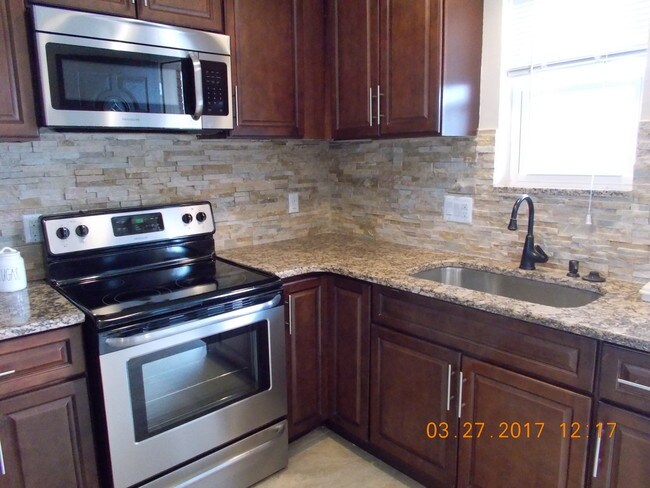 wood flooring royal oak mi  | 650 x 488