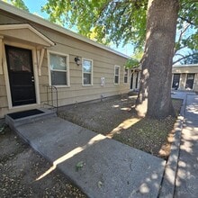 Building Photo - 307 N 9th St