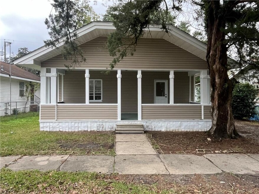 3 Southern St