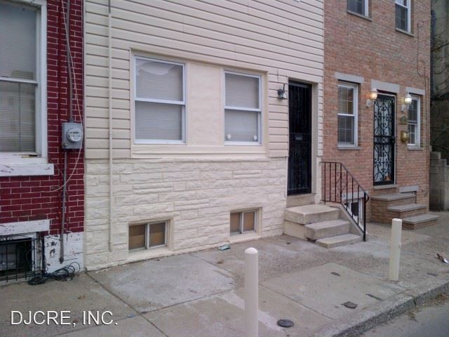 Primary Photo - 3 br, 1.5 bath House - 1705 Manton Street