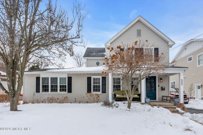 Foto del edificio - 555 Ocean Rd