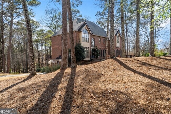 Building Photo - 530 Slane Trce
