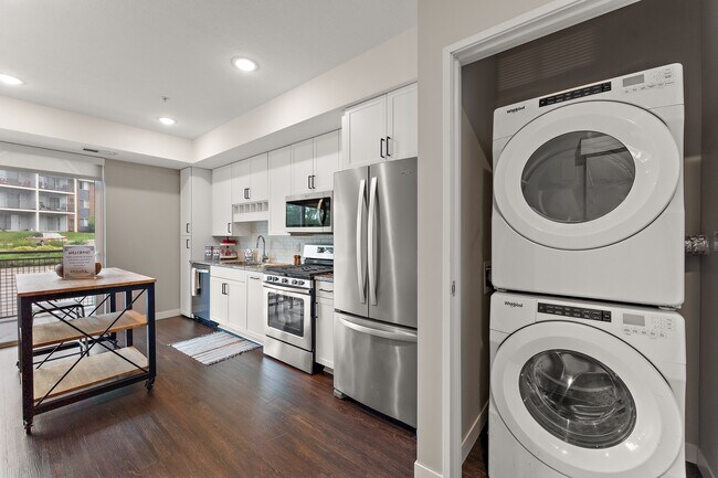 Foto del edificio - Altitude Residences