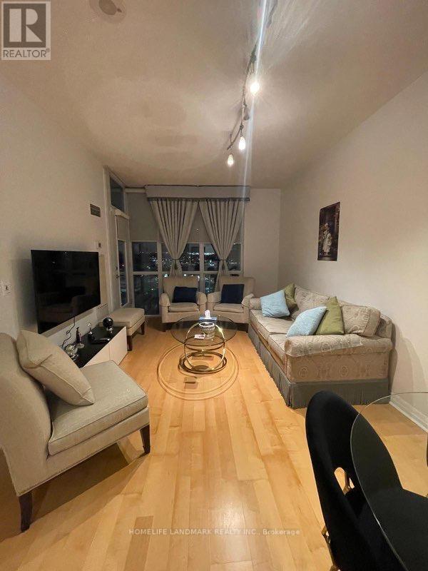 Building Photo - 3939 Duke of York Blvd