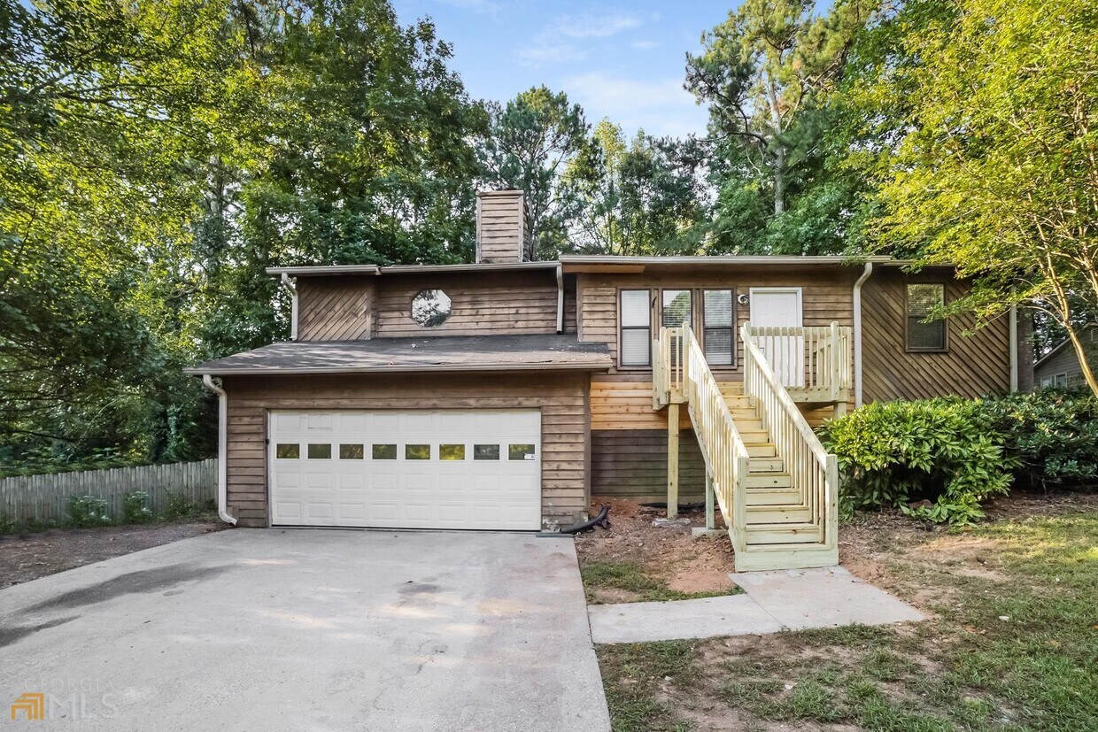 2511 Deerfield Dr, Marietta, GA 30064 House for Rent in Marietta, GA