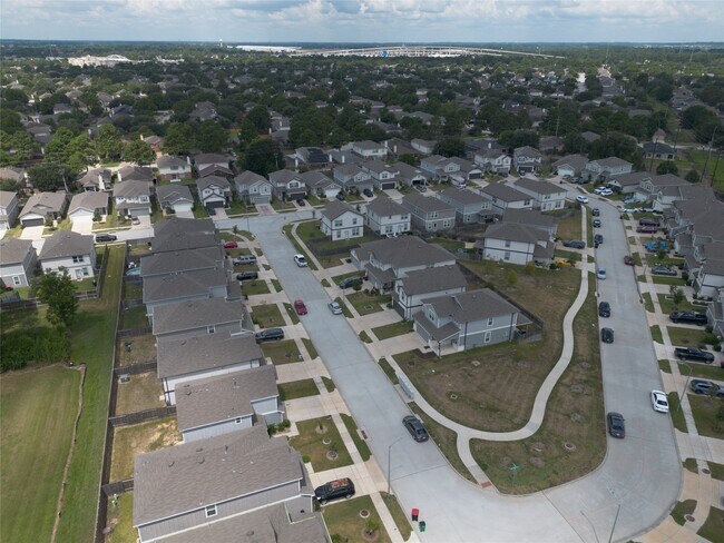 Building Photo - 11735 Armadale Dr