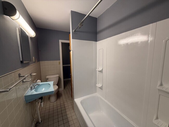 Foto del edificio - 1-bed 1-bath – Heritage Hill Apartment