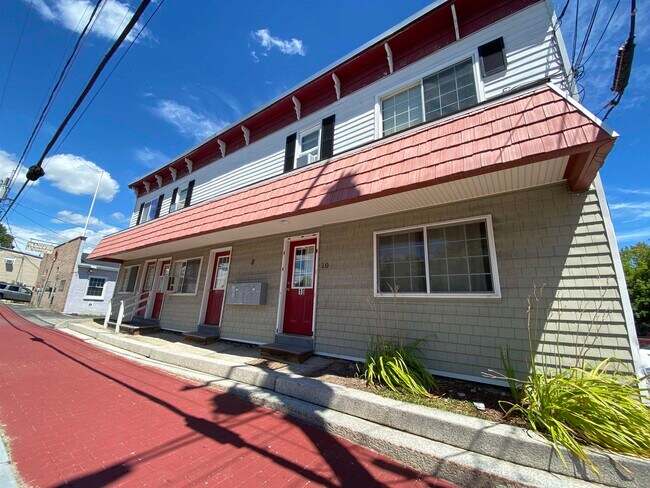 Building Photo - 8 Railroad Ave