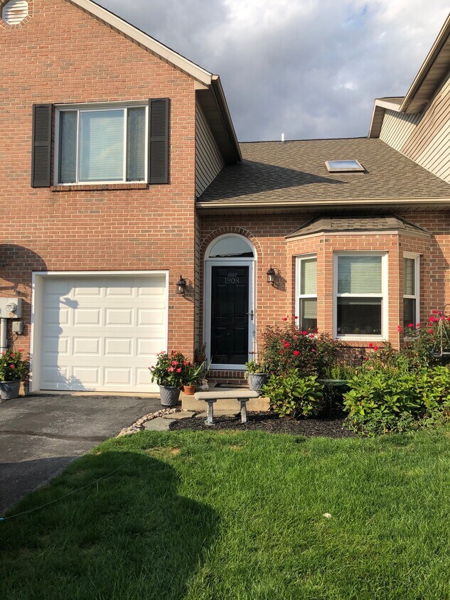 1808 Stratford Ct, Allentown, PA 18103 Townhome Rentals in Allentown