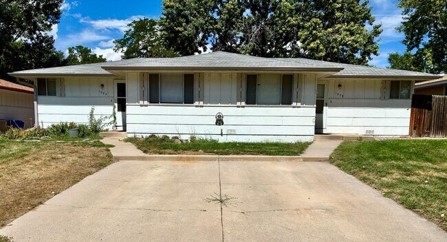 Foto del edificio - 1083 Winona Dr