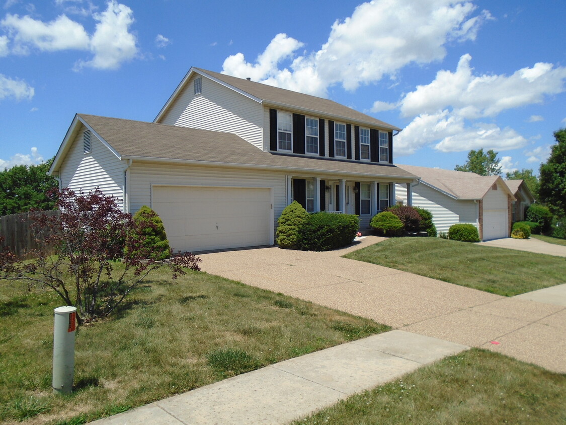 Primary Photo - 1808 Summitview Dr
