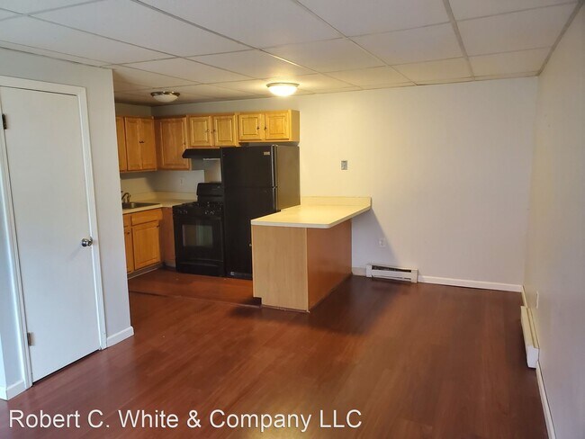 Building Photo - 1 br, 1 bath House - 83 Union Street Unit B