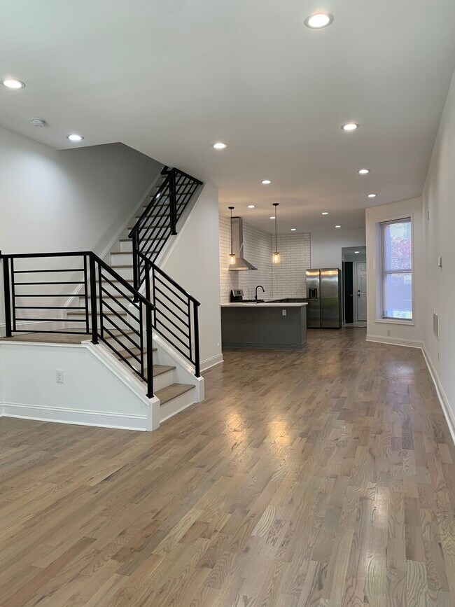 Foto del edificio - 2241 W Cumberland St