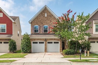 Building Photo - 2084 Tanners Mill Dr