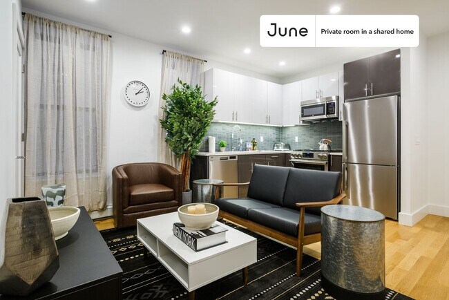 Foto del edificio - Room in Shared 4 bed/1.5 bath home