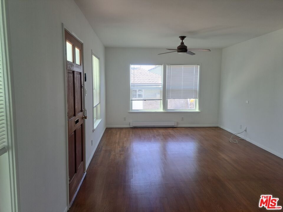 Foto principal - 10761 Galvin St