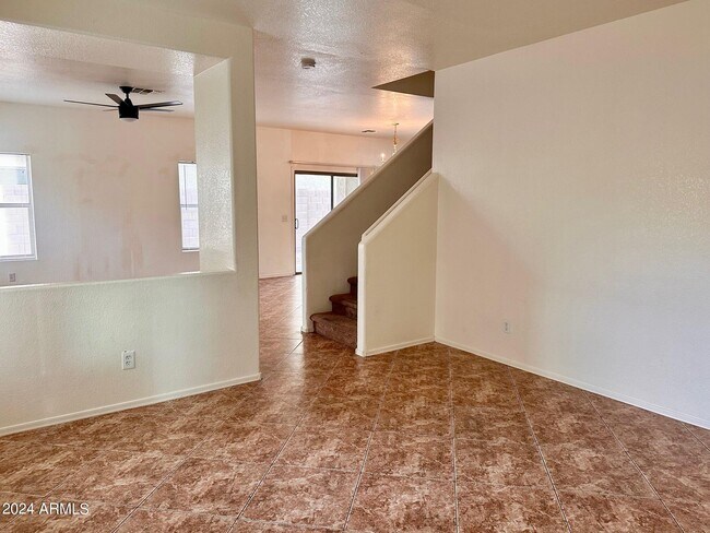 Building Photo - 9527 N 82nd Ln
