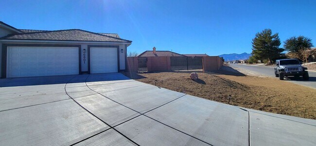 Foto del edificio - 6801 Sandpebble St