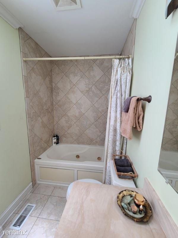 Building Photo - 2 br, 2 bath Condo - 122 S Evergreen Ave