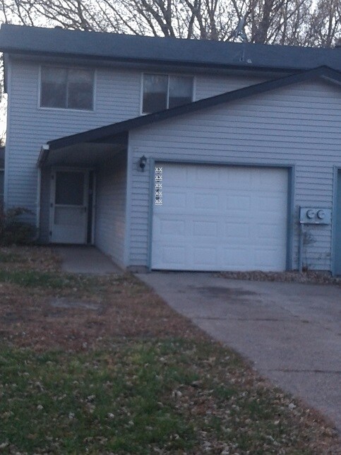 Primary Photo - 9320 Ryan Pl