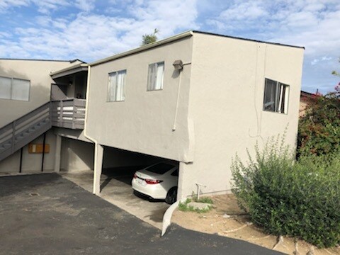 Building Photo - 5228 Rex Ave